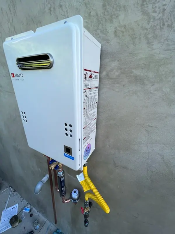 Tankless water heater installation for La Cuesta homes